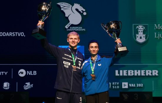 Naslovka finale